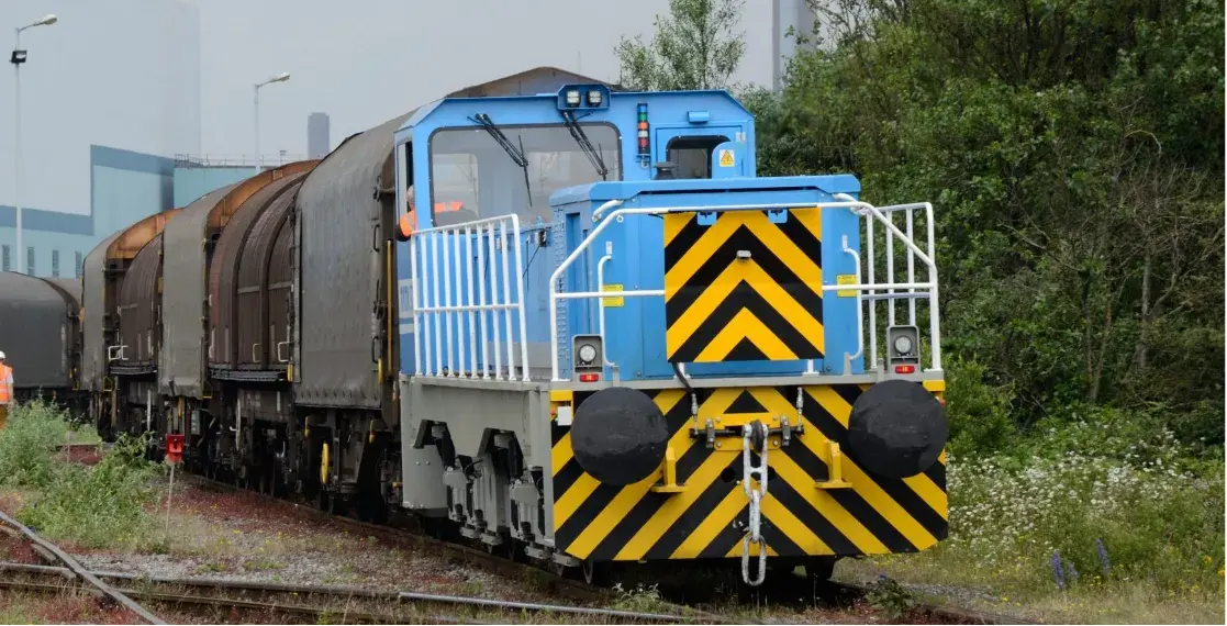 Finalised Clayton Equipment Guide - A Guide To Battery-Diesel Hybrid Locomotives (8)